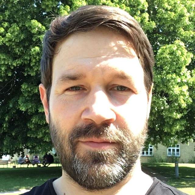 Tid til nørderi når andre arbejder?